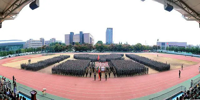 篮球训练运动技术分析论文_0